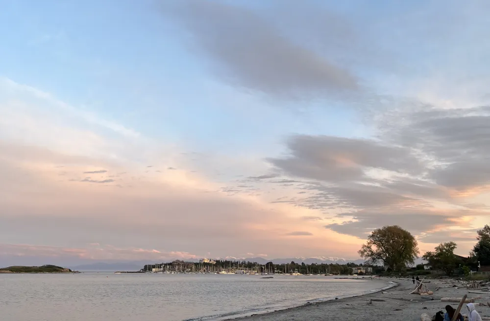CA_Meer_Strand_blauer_Himmel