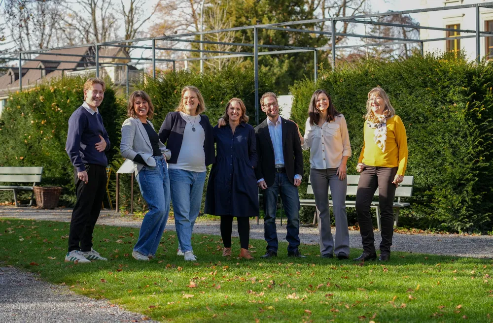 Gruppenfoto des INTO Teams