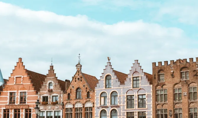 Bunte Altstadtfassade von Antwerpen in Belgien
