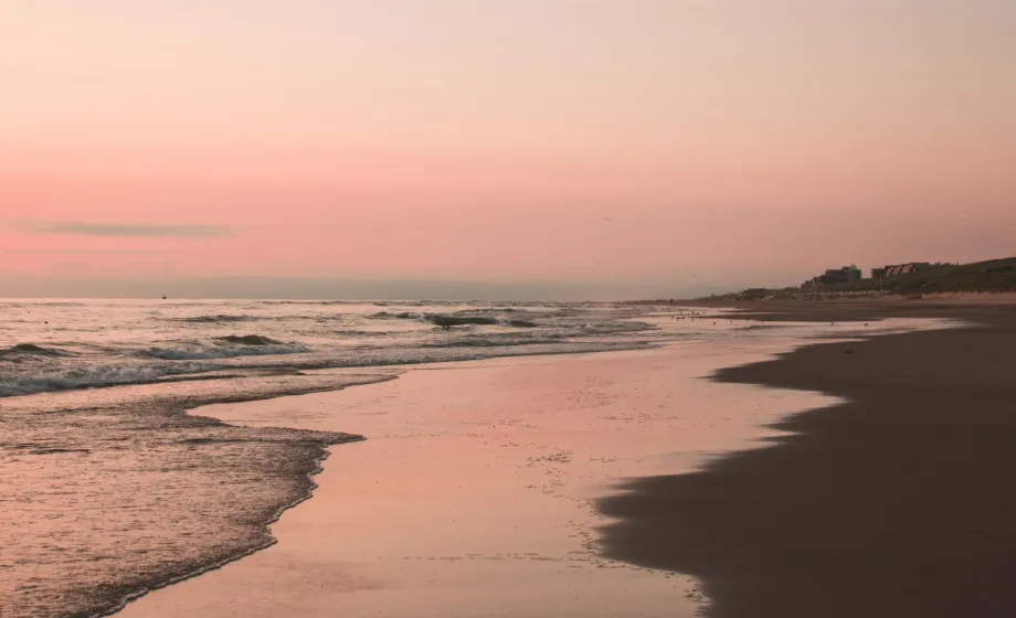 Sonnenuntergang am Strand der Nordsee